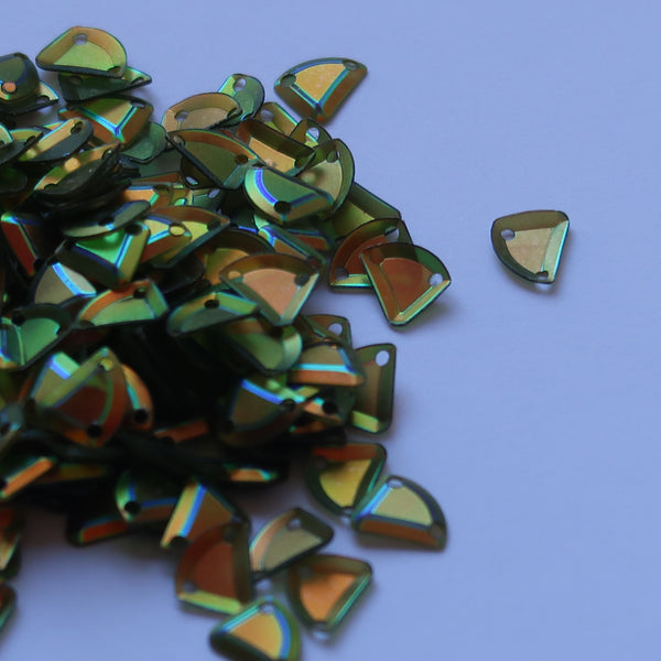 Asymmetrical triangle sequin