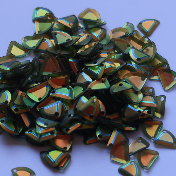 Asymmetrical triangle sequin