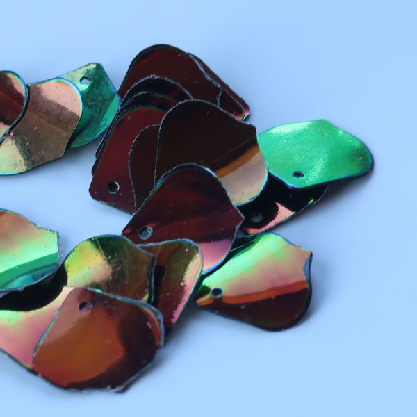 Leaf sequin