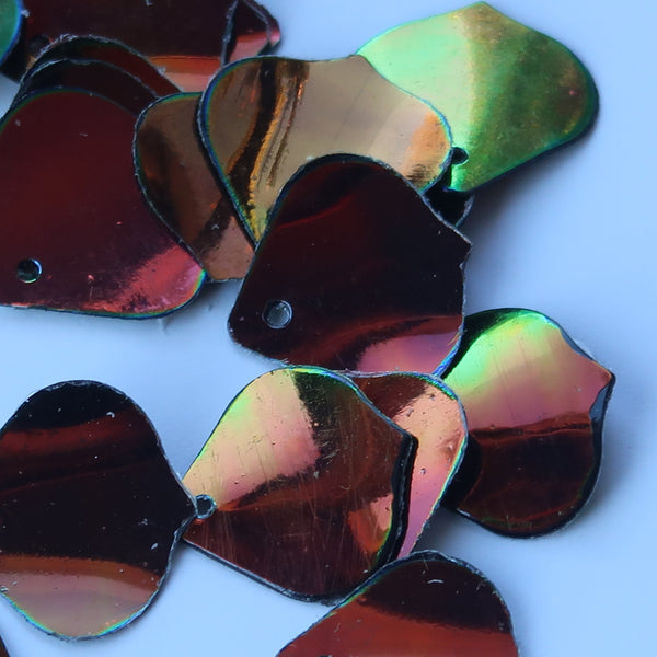 Leaf sequin