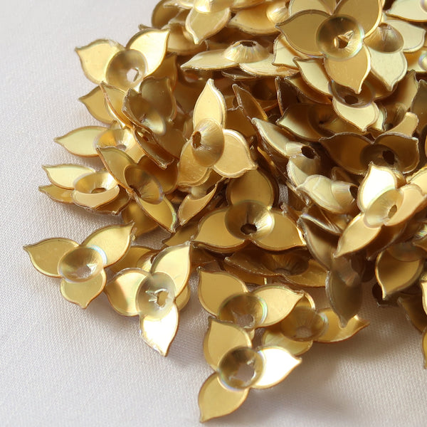 Flower sequin