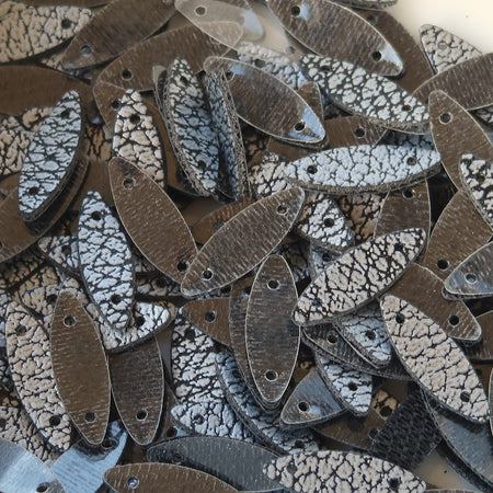 Oval sequin