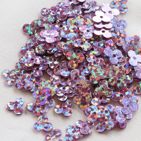 Oval sequin