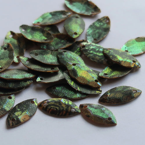 Leaf sequin